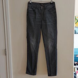 Denver Hayes zipper jean sz. 2